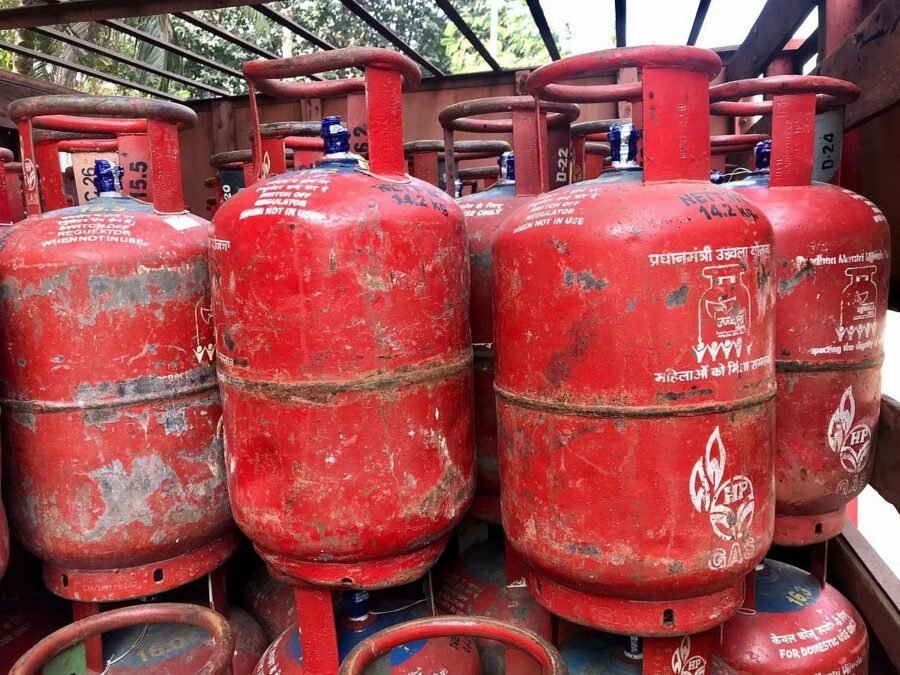 देहरादून में 17 हजार से अधिक उपभोक्ताओं को मिली गैस, बैकलॉग खत्म करने में जुटा प्रशासन
